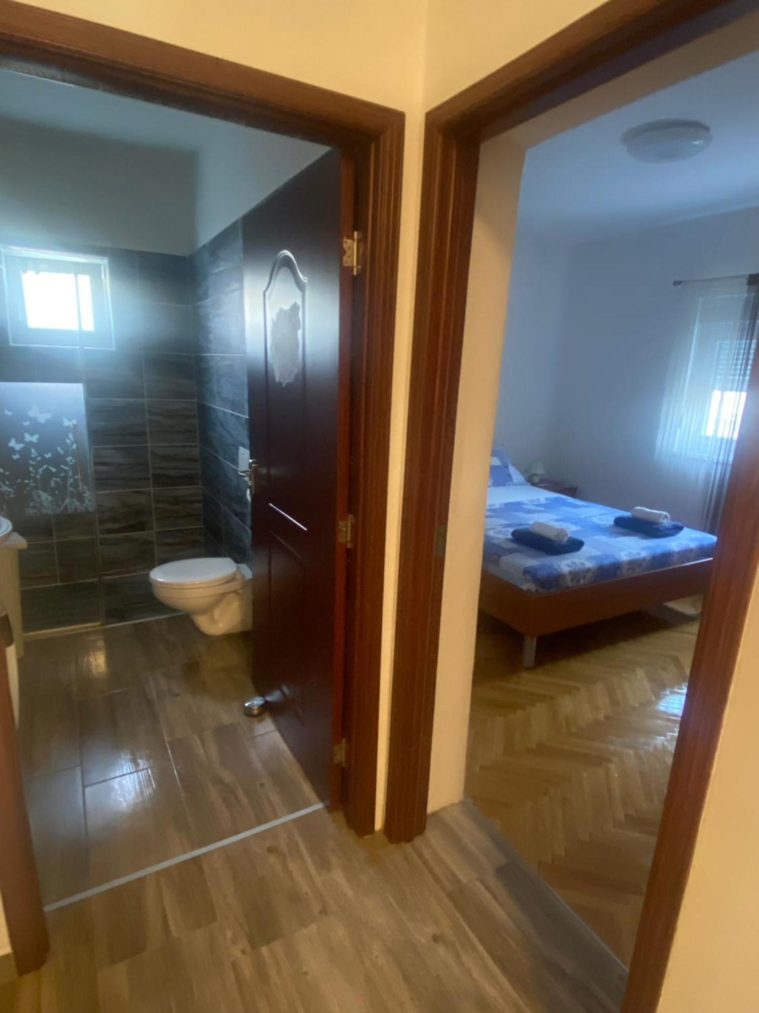 Apartman Stefan Apartment Karlobag Exterior photo